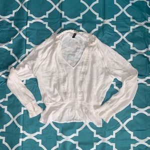 ‼️DEAL‼️ Divided - Blouse